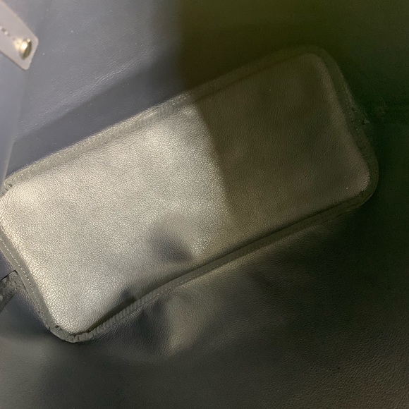 **SOLD**NWT Michael Kors $516 3 Piece Set - Picture 6 of 7